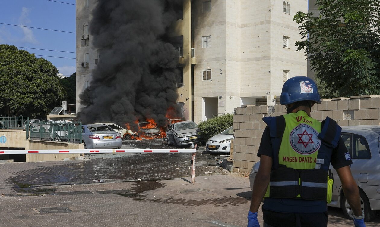 Πόλεμος Ισραήλ: Ο αιφνιδιασμός από τη Χαμάς εγείρει ερωτήματα για «κενά» πληροφοριών των ισραηλινών