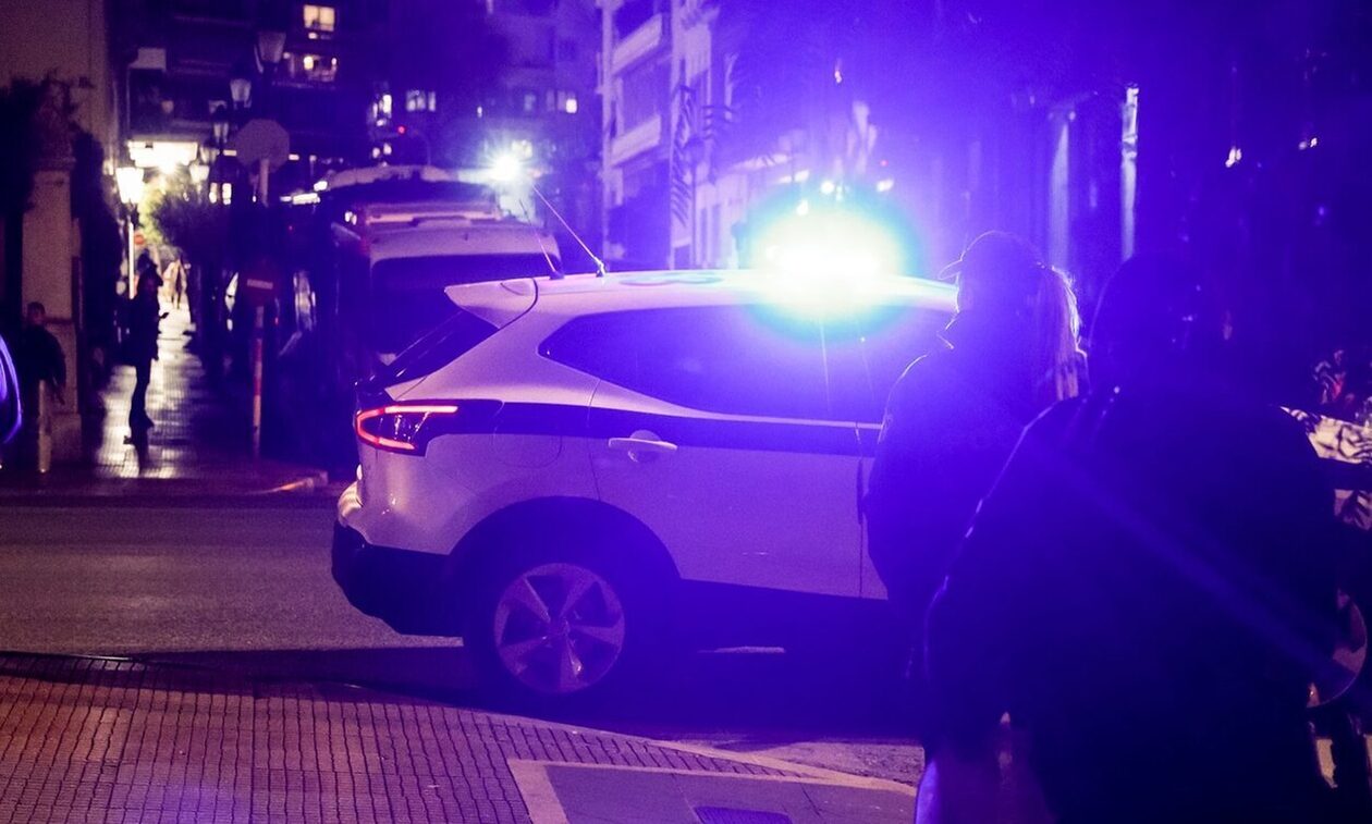 Κυψέλη: Εντοπίστηκε πλήρως εξοπλισμένο εργαστήριο κατάρτισης πλαστών ταξιδιωτικών εγγράφων