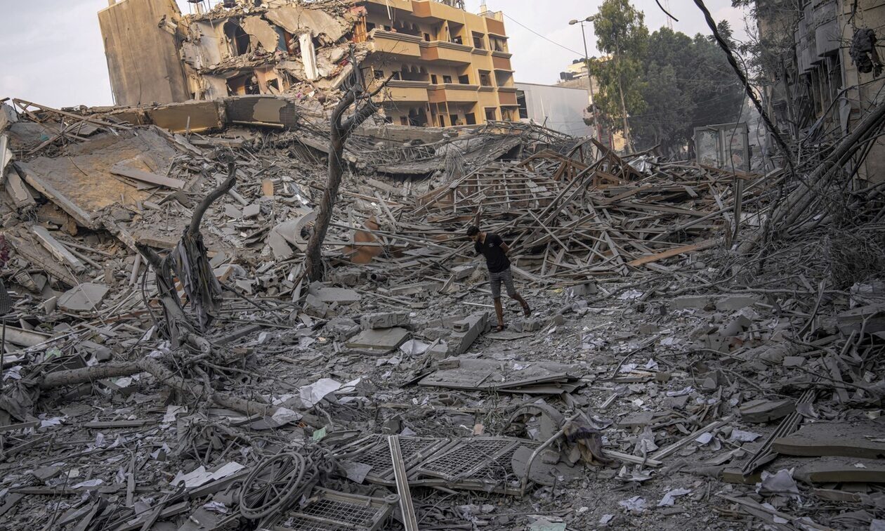 Το Κρεμλίνο προειδοποιεί για τον κίνδυνο κλιμάκωσης στη Μέση Ανατολή