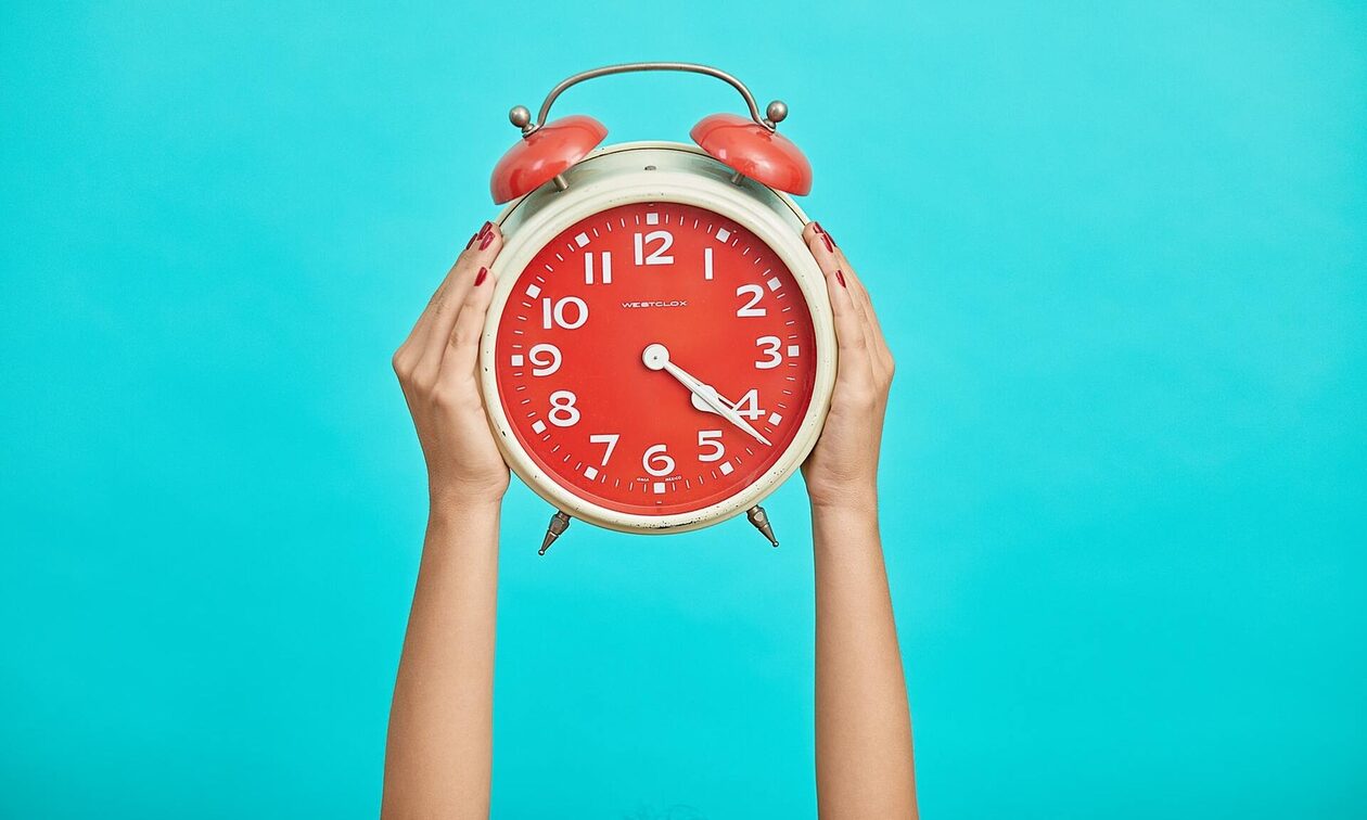 Αλλαγή ώρας 2023: Έρχεται η χειμερινή ώρα – Πότε πάμε τα ρολόγια μία ώρα πίσω