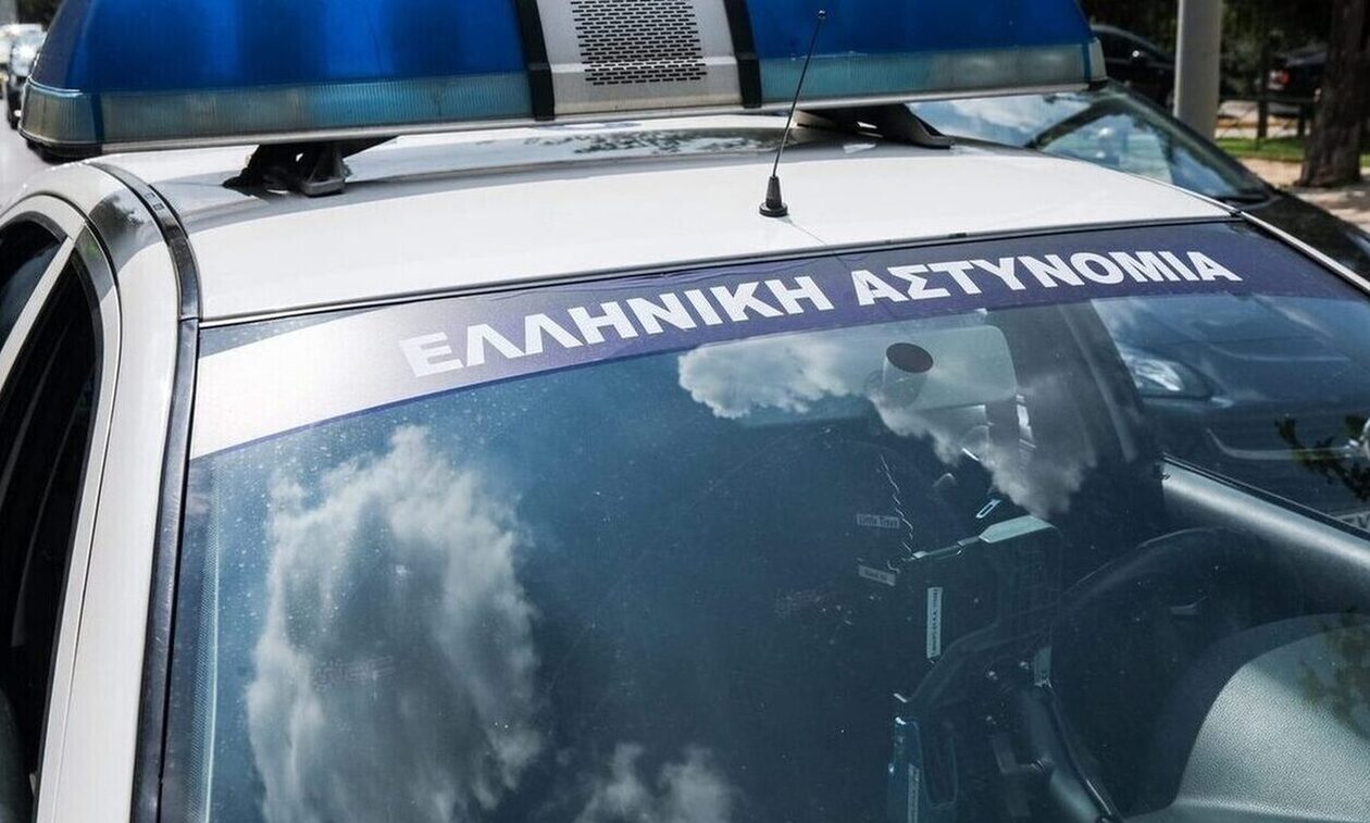 Τρόμος για φαρμακοποιό στην Αγία Παρασκευή – Ληστής την απείλησε και άδειασε το ταμείο