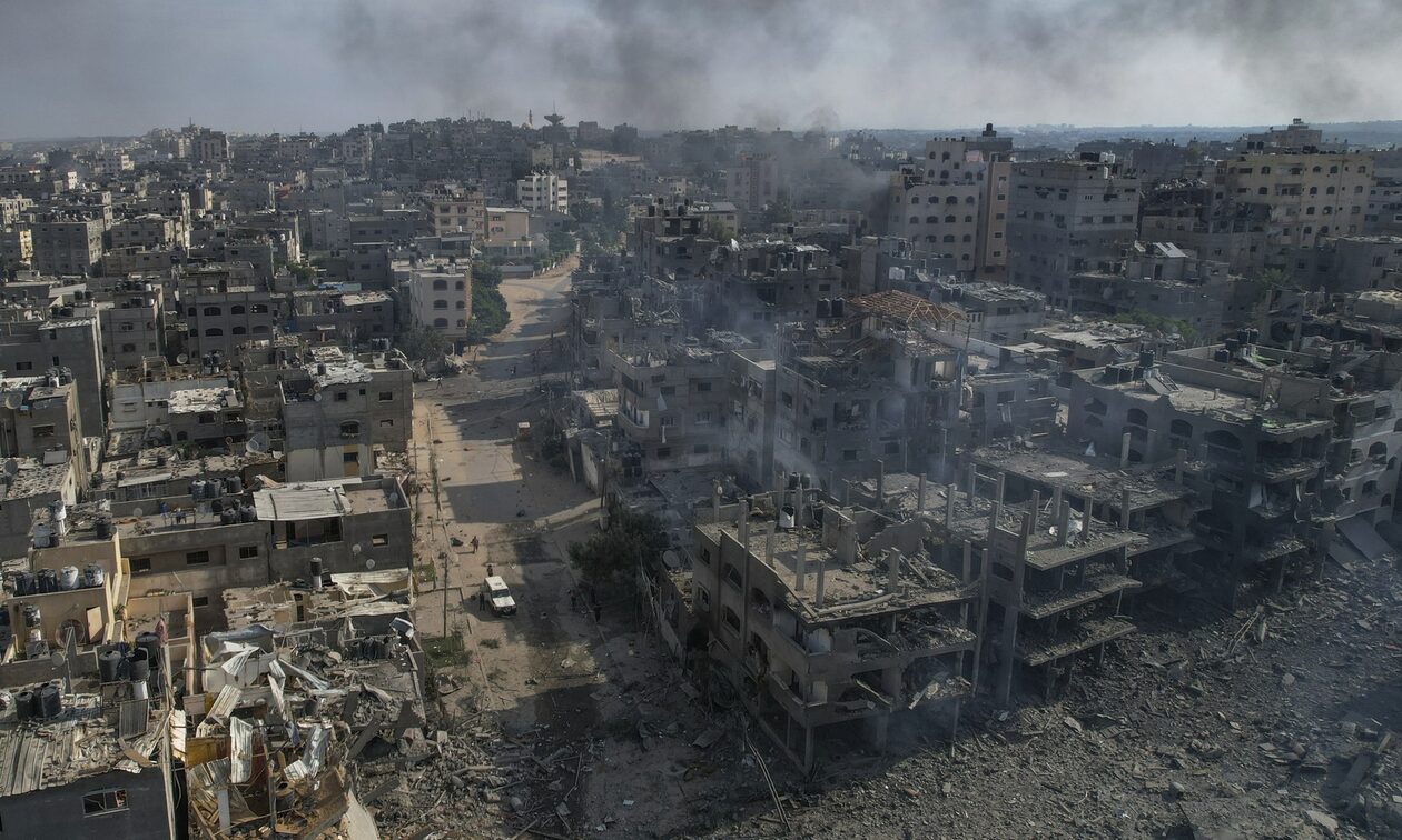 Πόλεμος στο Ισραήλ: Εν μέσω πυρών το συνεργείο της ΕΡΤ – Ρίψη ρουκετών στην Ασκελόν