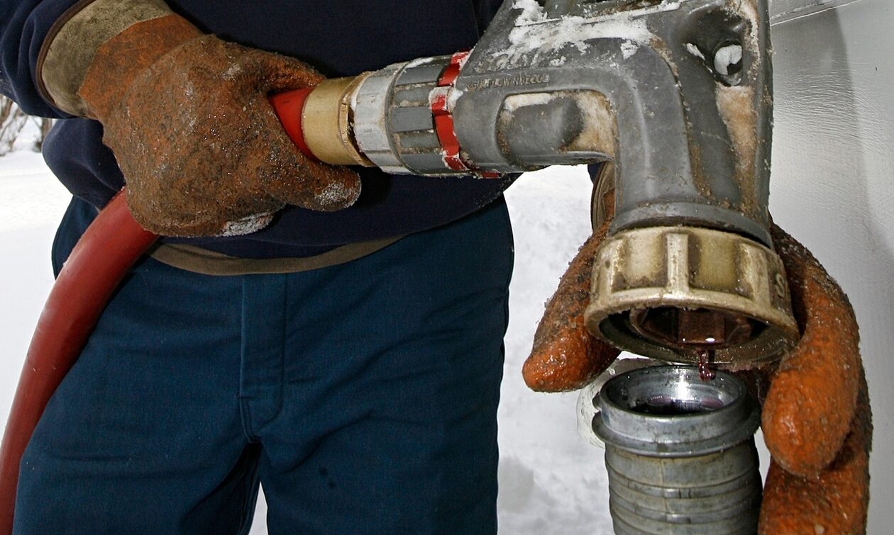 Πετρέλαιο θέρμανσης: Την Παρασκευή (13/10) αρχίζει η διάθεση – Οδηγός για τους δικαιούχους