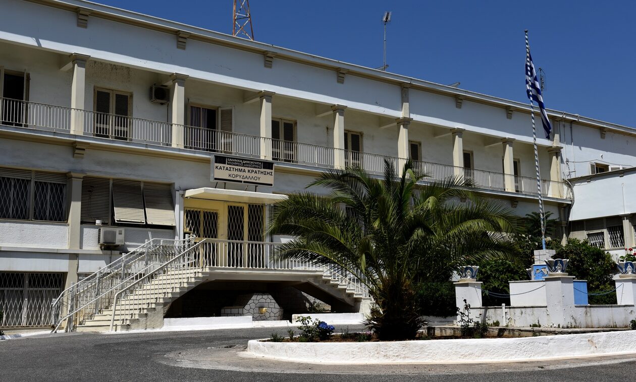 Στον Κορυδαλλό ο Τούρκος που συνελήφθη στα Εξάρχεια – Ο ρόλος του στη χώρα μας