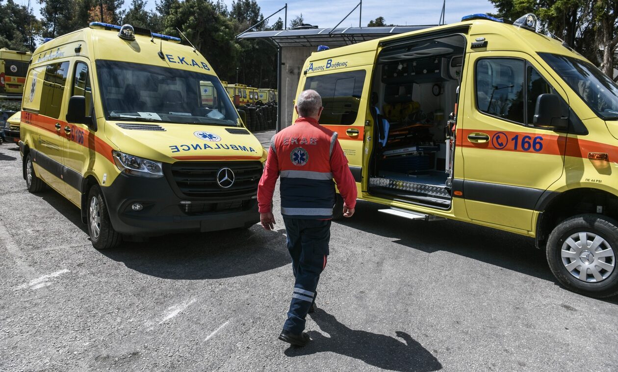 Μυτιλήνη: Γραφείο τελετών δωροδοκούσε τραυματιοφορείς για να μάθει ποιοι ασθενείς θα απεβίωναν