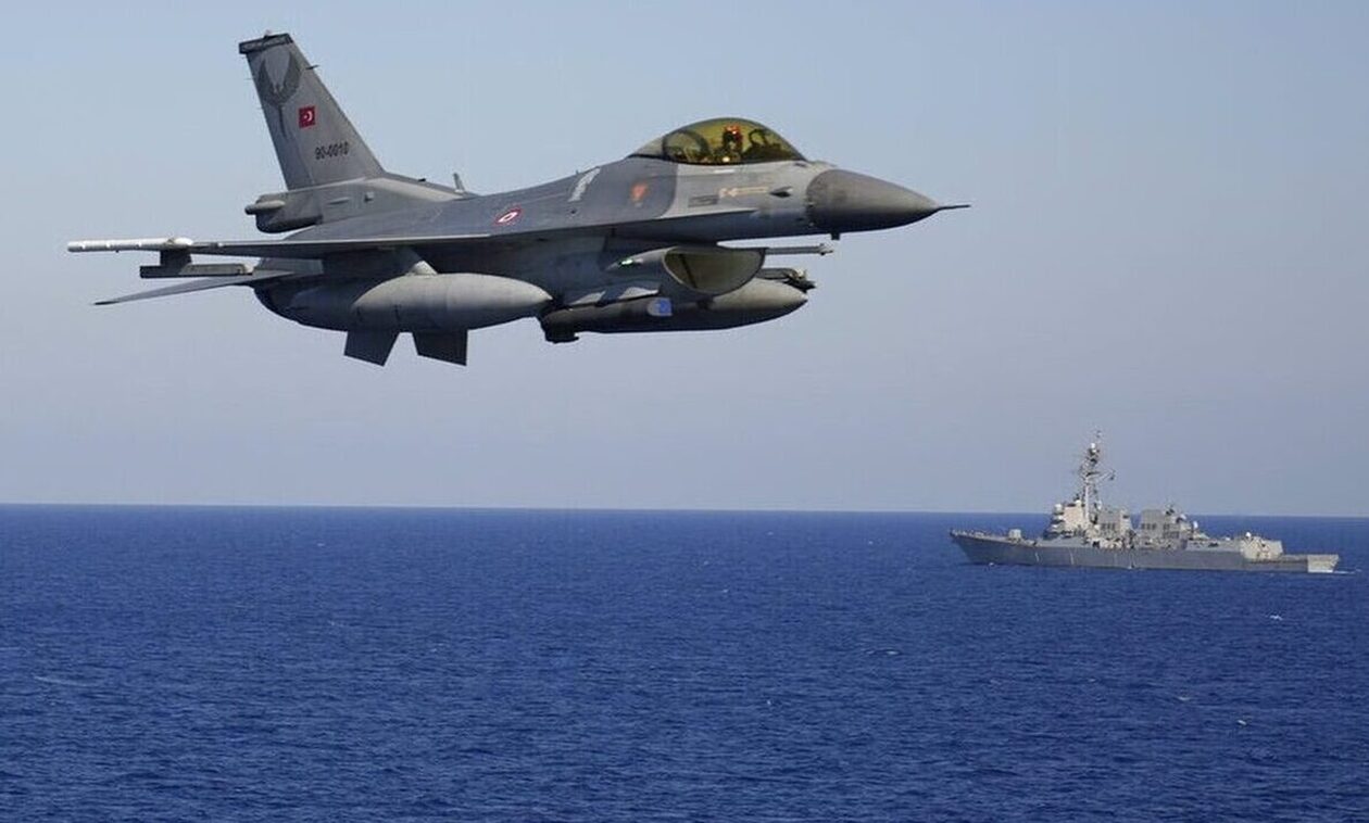 Οι Ουκρανοί πιλότοι της πολεμικής αεροπορίας θα αρχίσουν να πετούν με εκπαιδευτές σε πραγματικά F-16