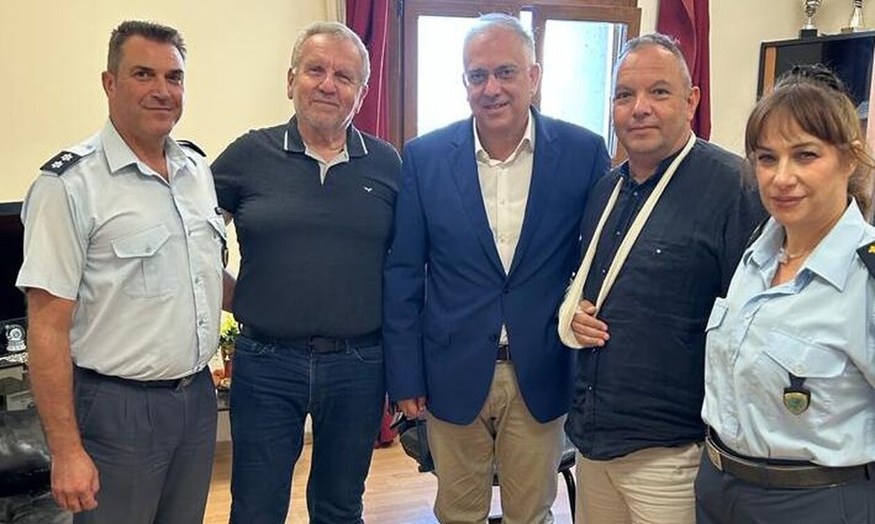 Ο Θεοδωρικάκος στη Σάμο για τη στήριξη Στεφανή