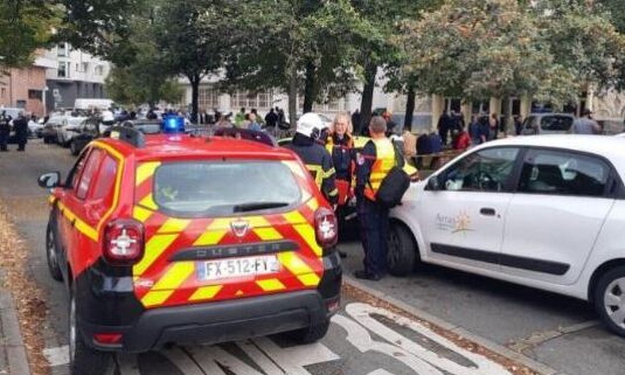 Γαλλία: Επίθεση με μαχαίρι σε σχολείο – Ένας νεκρός καθηγητής και πολλοί τραυματίες