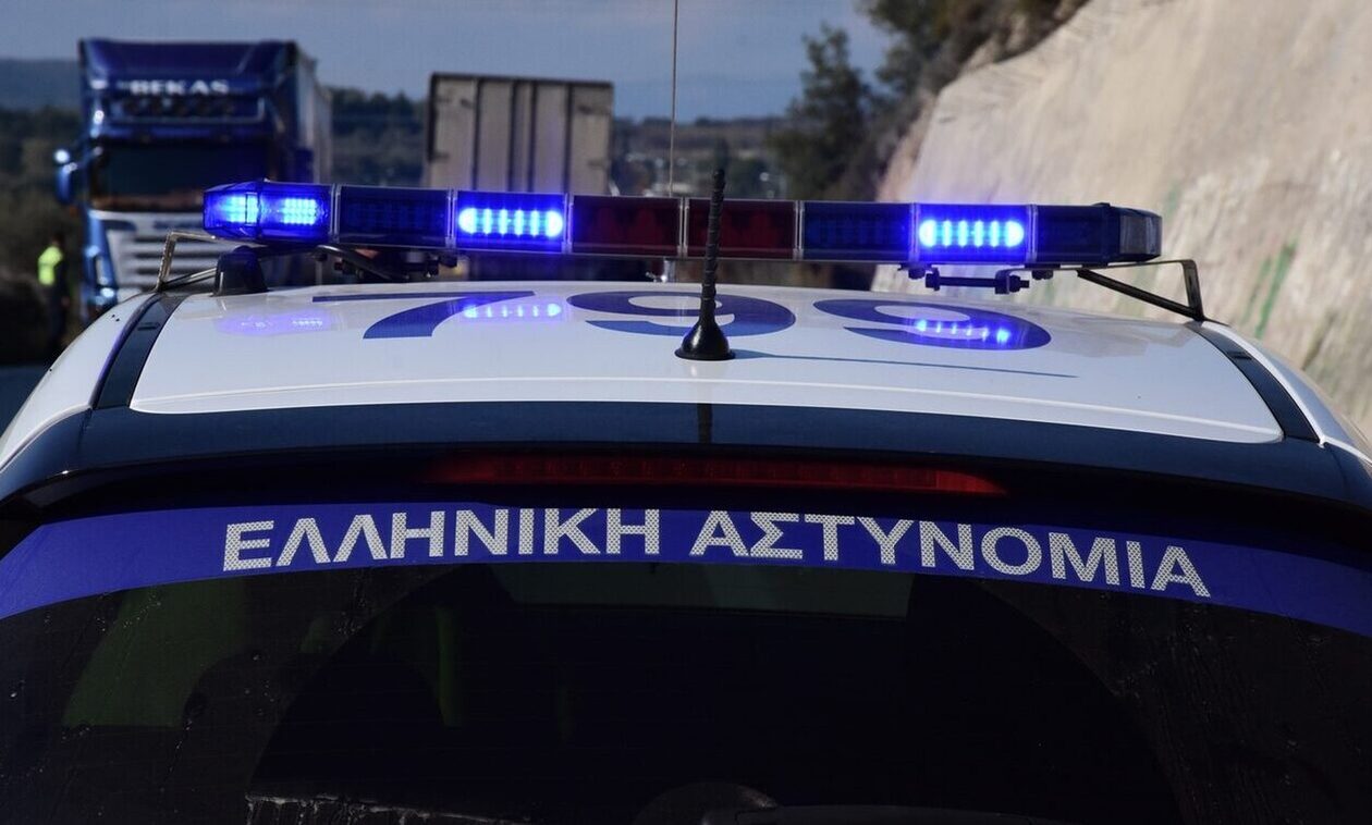 Θεσσαλονίκη: Συνέλαβαν δυο άτομα με ναρκωτικά – Τα έκρυβαν σε σακουλάκια μέσα σε ΙΧ