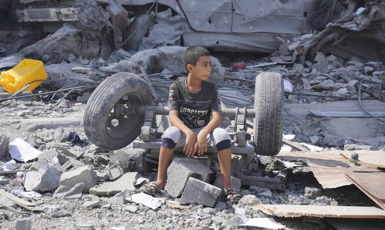 Πόλεμος στο Ισραήλ: Νέες μαρτυρίες της επίθεσης της Χαμάς – «Βλέπαμε νεκρούς στο δρόμο»