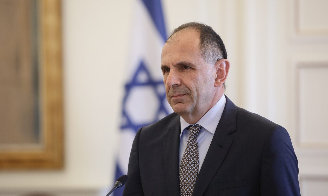 Γεραπετρίτης: Συναντήθηκε με τον Ισραηλινό πρέσβη – Στο επίκεντρο η απελευθέρωση των ομήρων
