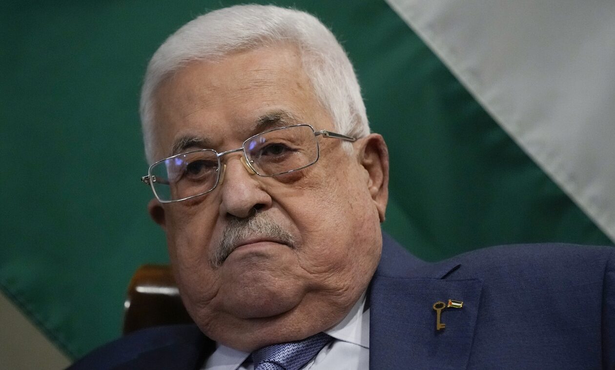 Πόλεμος Ισραήλ: Ο Αμπάς κηρύσσει τριήμερο πένθος για τον βομβαρδισμό του νοσοκομείου