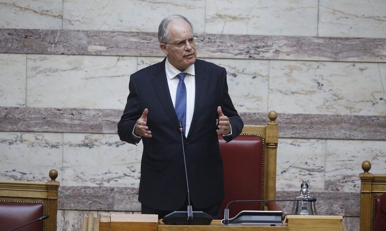 Κωνσταντίνος Τασούλας: Συστάσεις προς τους βουλευτές – «Δεν επιτρέπεται η λεκτική βία»