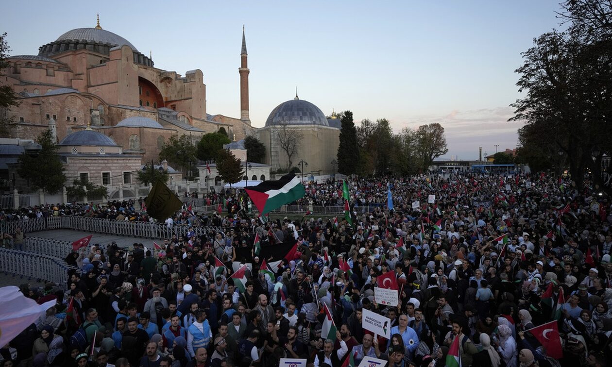 Κωνσταντινούπολη: Ένας νεκρός και δεκάδες τραυματίες σε διαδήλωση στο ισραηλινό προξενείο