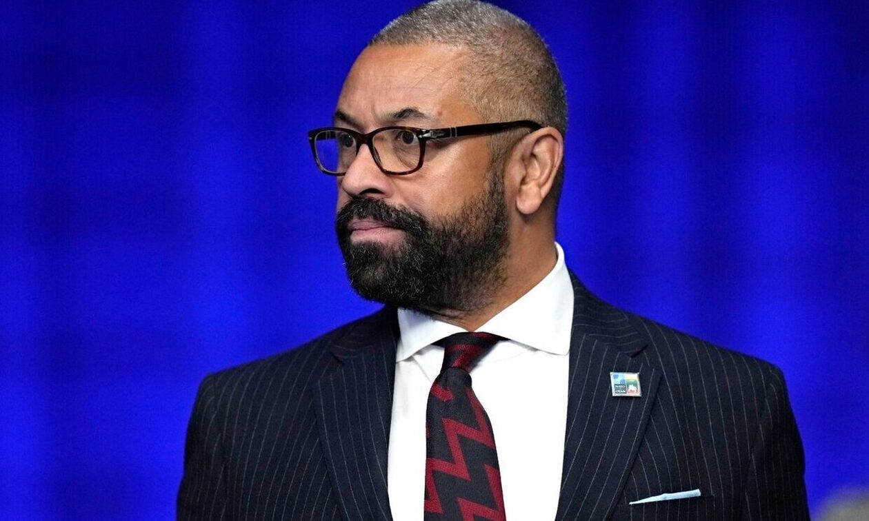 Βρετανός υπουργός Εξωτερικών: Αναμένουμε τα γεγονότα, μετεδώστε τα με σαφήνεια και ακρίβεια