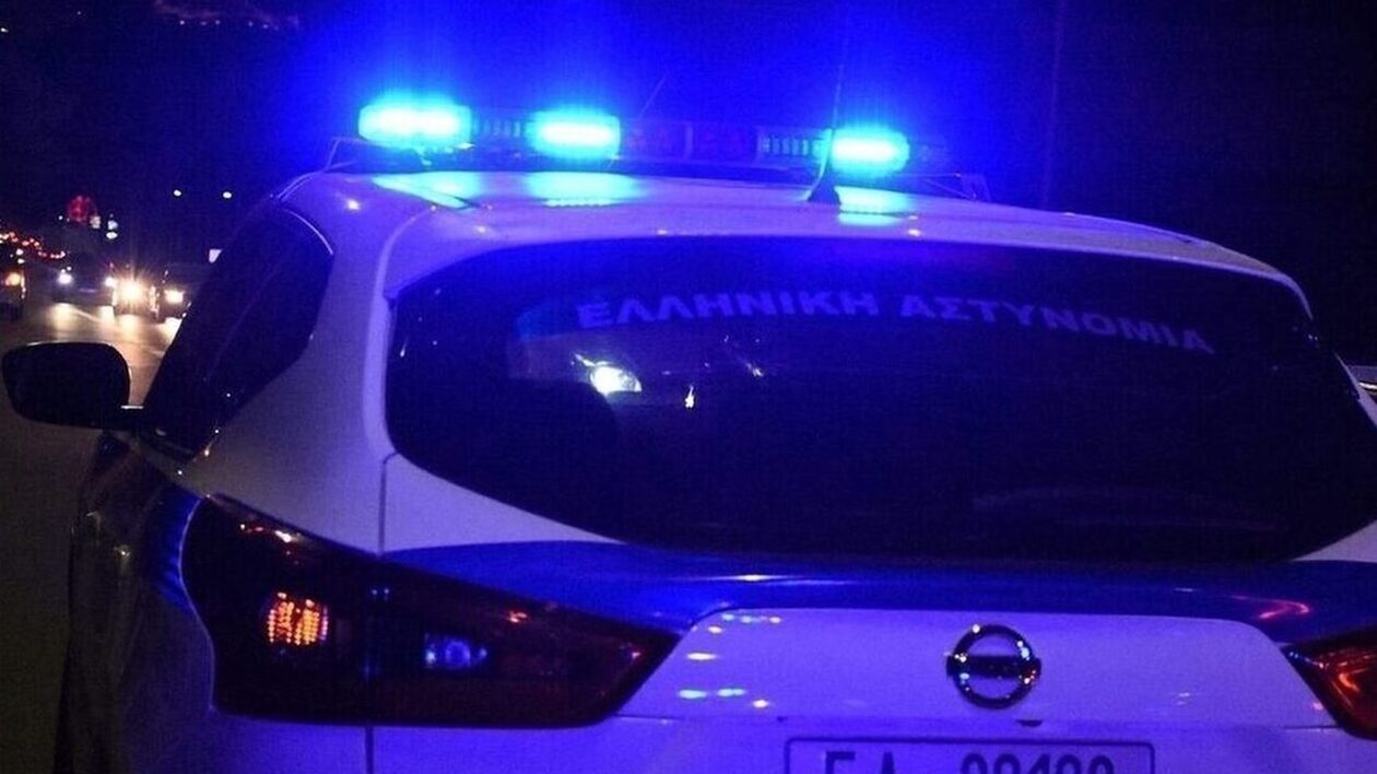 Τρόμος σε ληστεία περιπτέρου:  «Ξεκίνησε να με μαχαιρώνει και να ρωτάει που είναι τα χρήματα…»