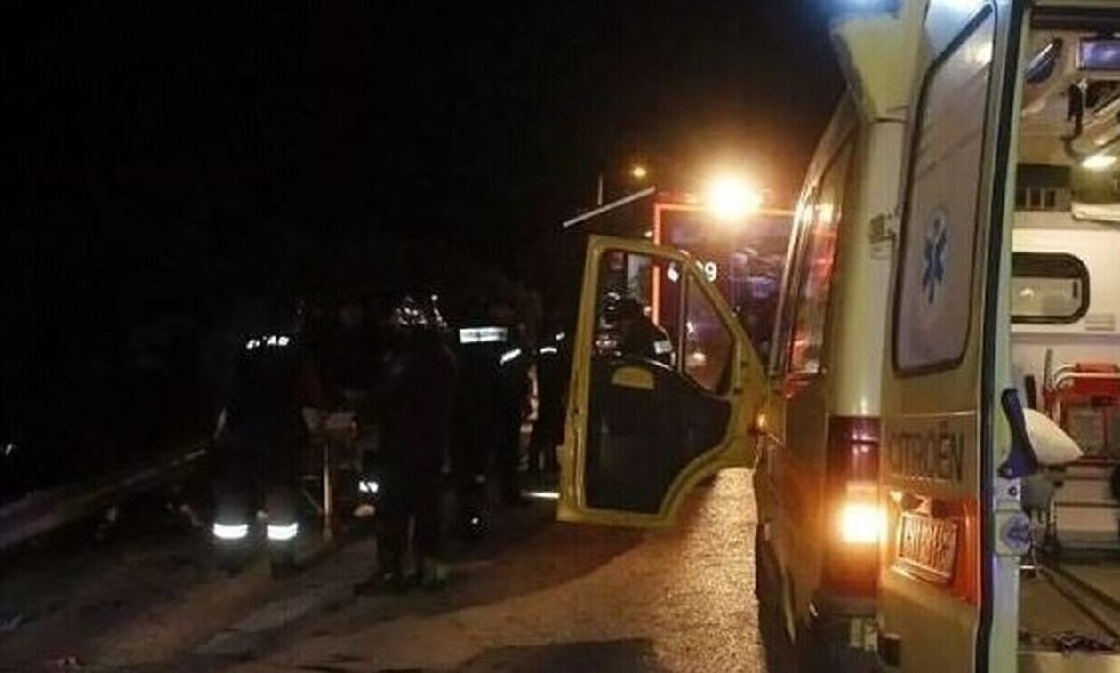 Σοβαρό τροχαίο στο Χαλκούτσι Ωρωπού – Απεγκλωβίστηκαν 4 άτομα