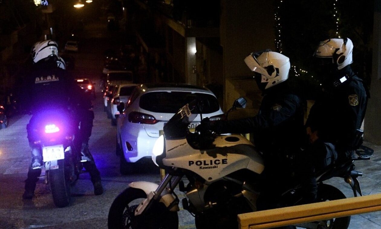 Λάρισα: «Αγώνας δρόμου» αστυνομικών για τραυματισμένο αγοράκι από τα Γρεβενά