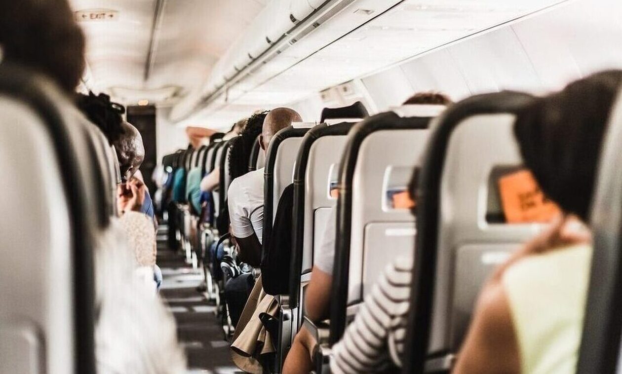 Θεσσαλονίκη: Αναγκαστική προσγείωση αεροσκάφους – 18χρονη έπαθε επιληπτική κρίση