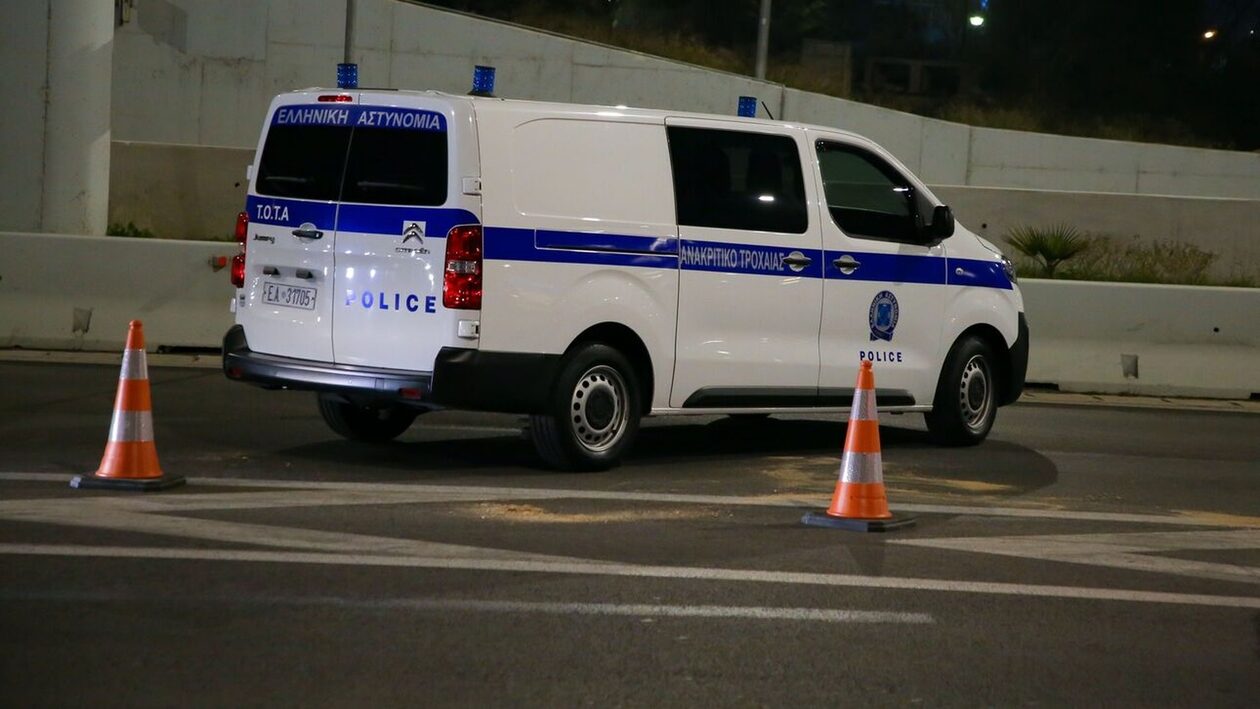 Σύγκρουση τριών οχημάτων στη Λεωφόρο Κηφισίας