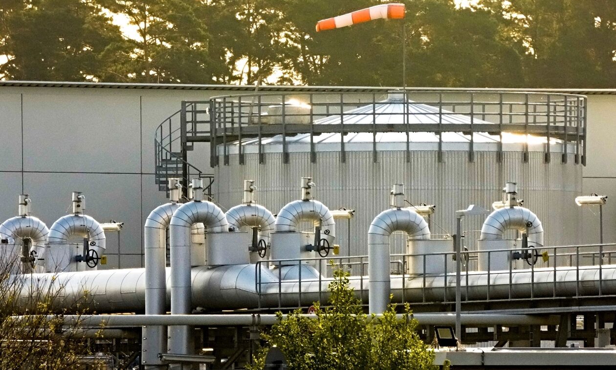 FT: Η Ευρωπαϊκή Ένωση εξετάζει την παράταση του πλαφόν στην τιμή του φυσικού αερίου