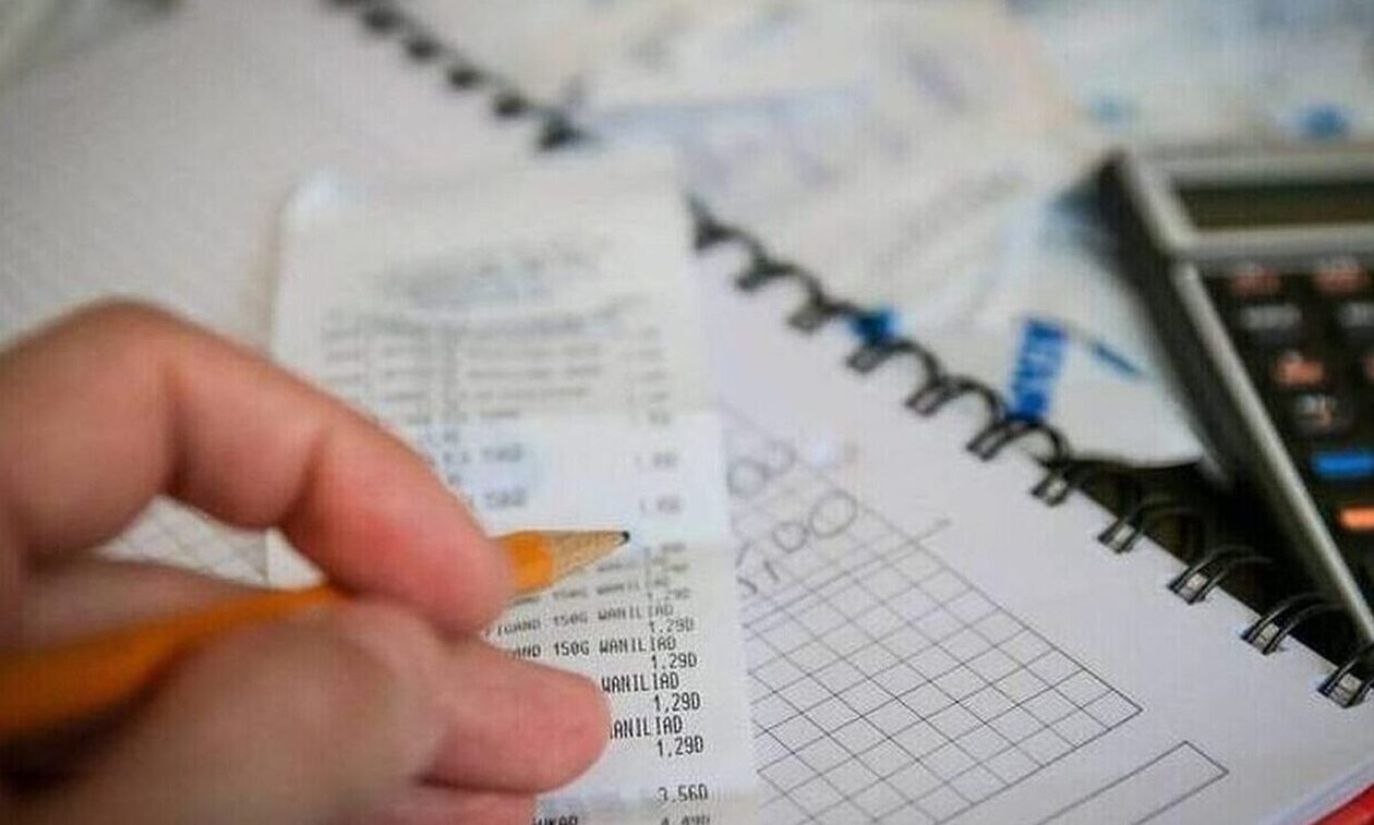 Προσυμπληρωμένες δηλώσεις ΦΠΑ και φόρου εισοδήματος για τους ελεύθερους επαγγελματίες