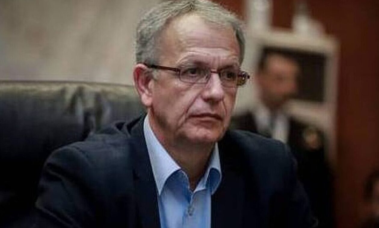 Ρήγας: «Σαμποτάζ» των διαφωνούντων – Να παραδώσει την έδρα ο Κούλογλου