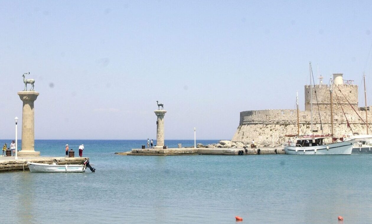 Η Ρόδος κορυφαίος προορισμός για τουρίστες που δεν ταξιδεύουν ομαδικά