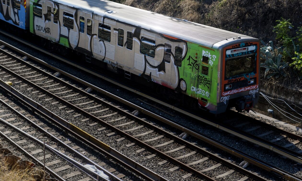 Σεξουαλική παρενόχληση 16χρονης μέσα σε συρμό του ΗΣΑΠ – Συνελήφθη 20χρονος