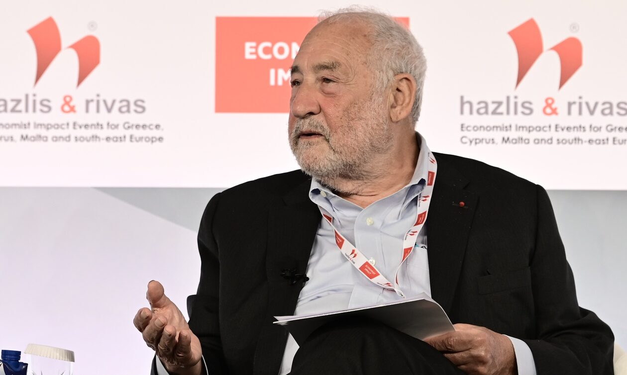 Στίγκλιτς: Οι 5 ανησυχίες του νομπελίστα οικονομολόγου για την ελληνική οικονομία