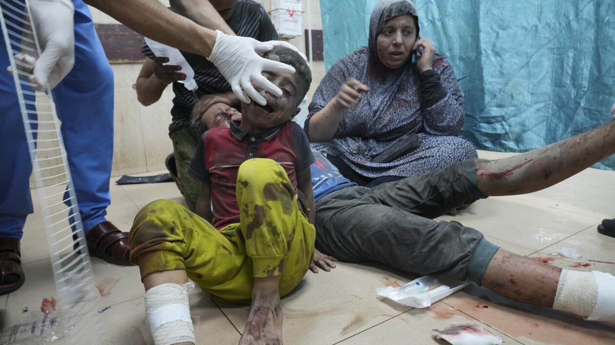 Διευθυντής νοσοκομείου Γάζας: «Αν δεν βρούμε καύσιμα, θα είναι η θανατική ποινή για τους ασθενείς»