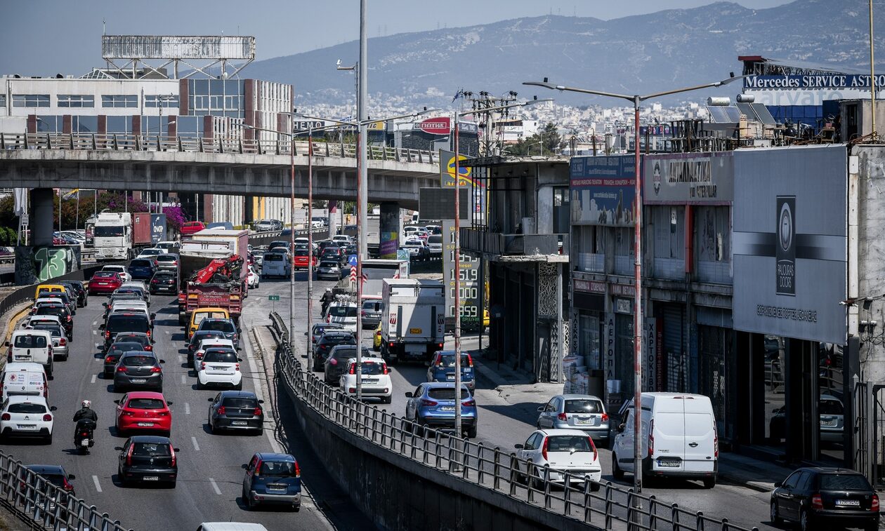 Κίνηση τώρα: Μεγάλο μποτιλιάρισμα στον Κηφισό λόγω έργων – Μποτιλιάρισμα χιλιομέτρων