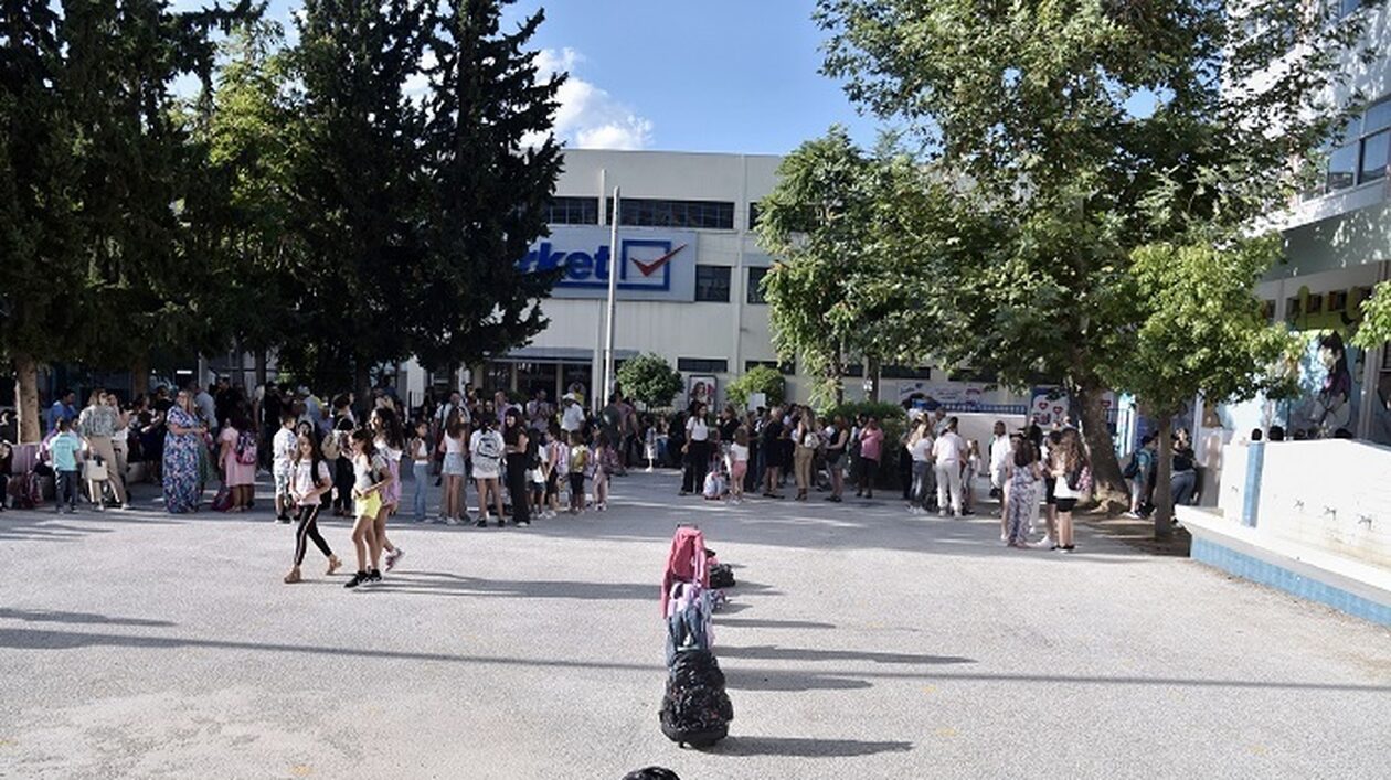 Προσλαμβάνονται 2.763 αναπληρωτές δάσκαλοι και καθηγητές για το 2023-24