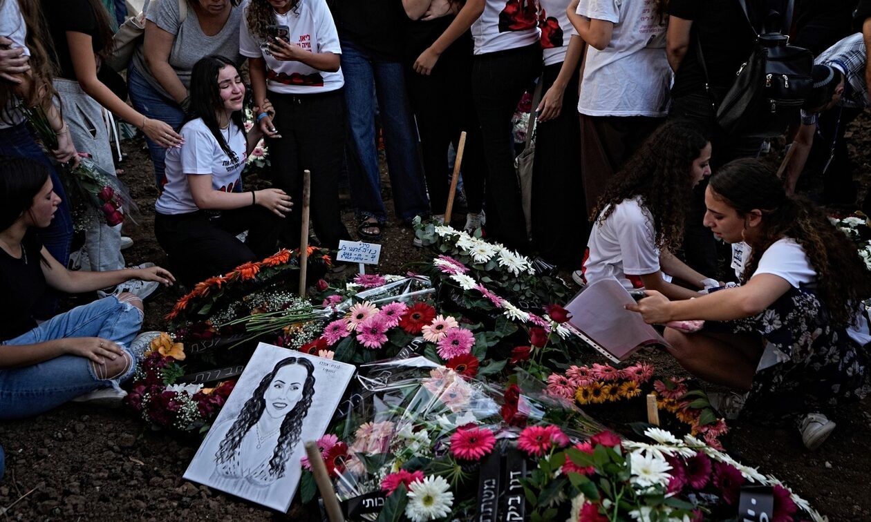 Πόλεμος στο Ισραήλ: Οικογένειες στη Γάζα φορούν βραχιόλια για να αναγνωρίζονται αν σκοτωθούν