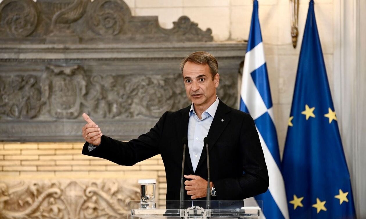 Στις Βρυξέλλες ο Μητσοτάκης – Η ατζέντα των 27 της ΕΕ