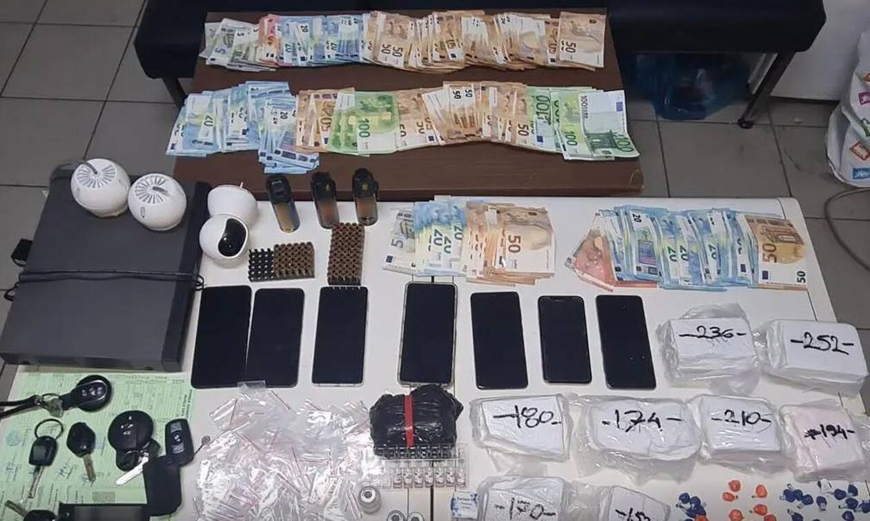 Καλαμάτα: Σύλληψη μελών εγκληματικής οργάνωσης – Προσπάθησε να διαφύγει ο αρχηγός (vid)
