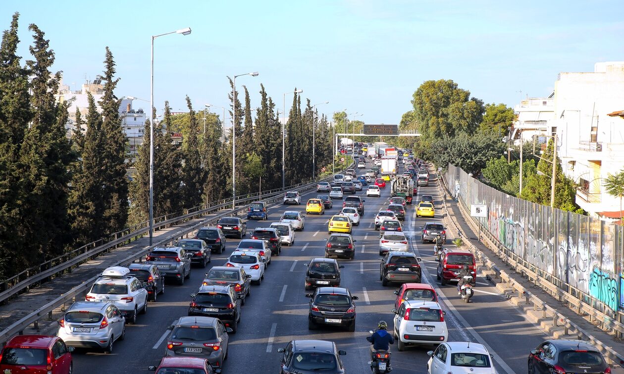 Κίνηση τώρα: Ξεκίνησε η έξοδος της 28ης Οκτωβρίου – «Κόκκινος» ο Κηφισός