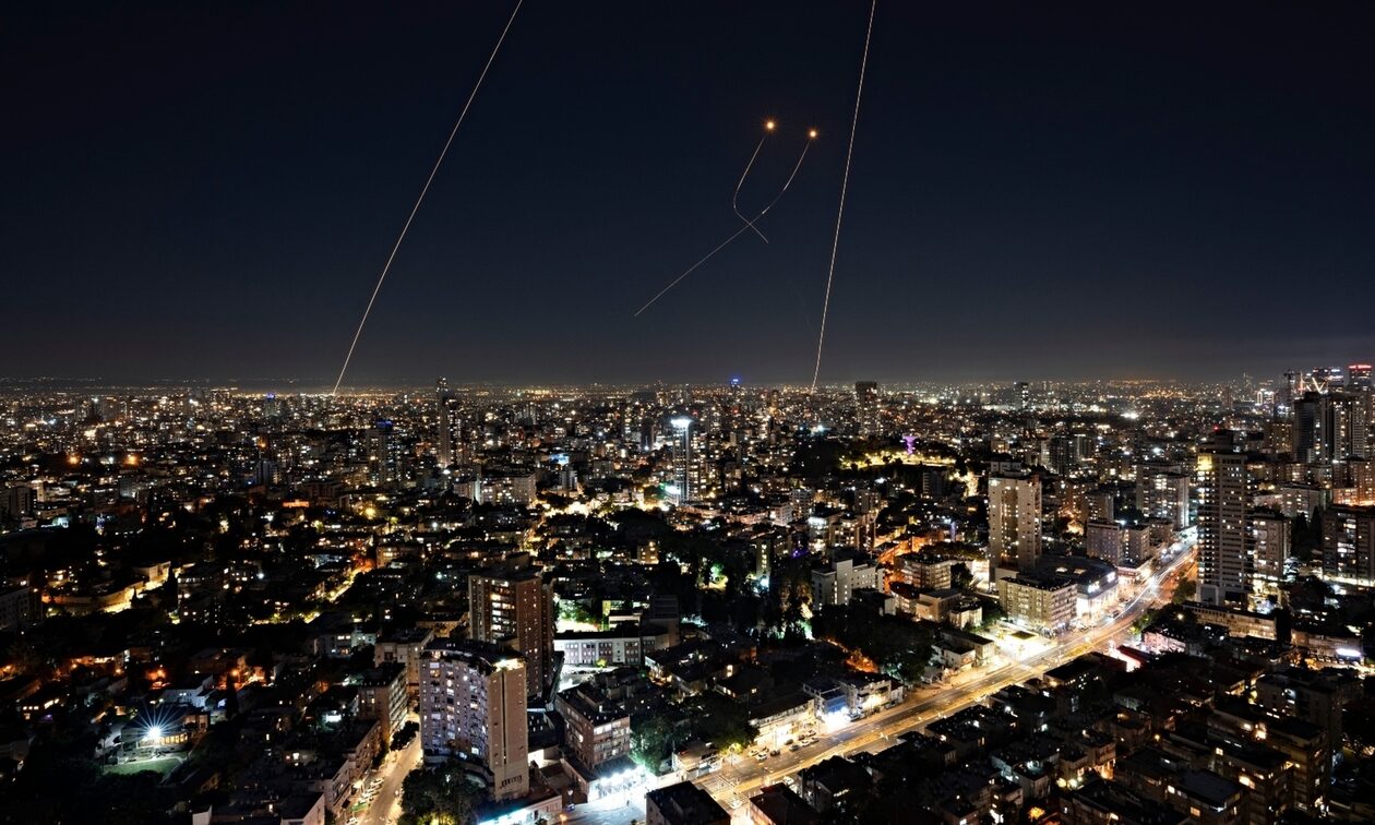 Η Χαμάς «απαντά» με ομοβροντία ρουκετών εναντίον του Ισραήλ