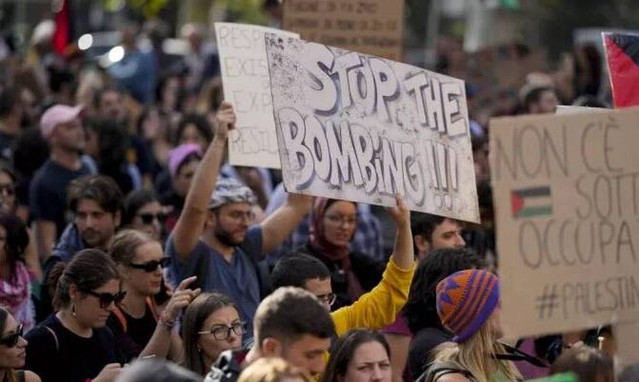 Πάνω από δέκα χιλιάδες άνθρωποι σε διαδήλωση υπέρ της Παλαιστίνης, σήμερα στην Ρώμη