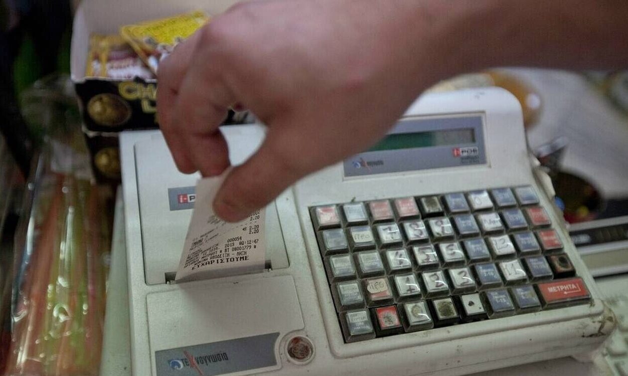 Έως και 3.000 ευρώ ανταμοιβή σε καταγγελίες φοροδιαφυγής