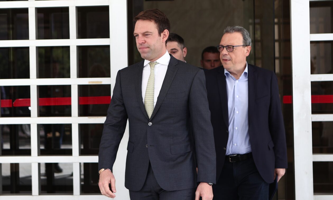 Παρακολουθήσεις: Επίσκεψη Κασσελάκη στην εισαγγελέα του Αρείου Πάγου – Υπόμνημα κατέθεσε το ΠΑΣΟΚ