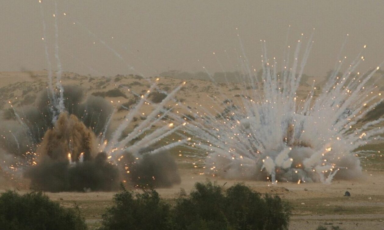 Ισραήλ για τη χρήση βομβών φωσφόρου: «Ο νόμος δεν τις απαγορεύει»