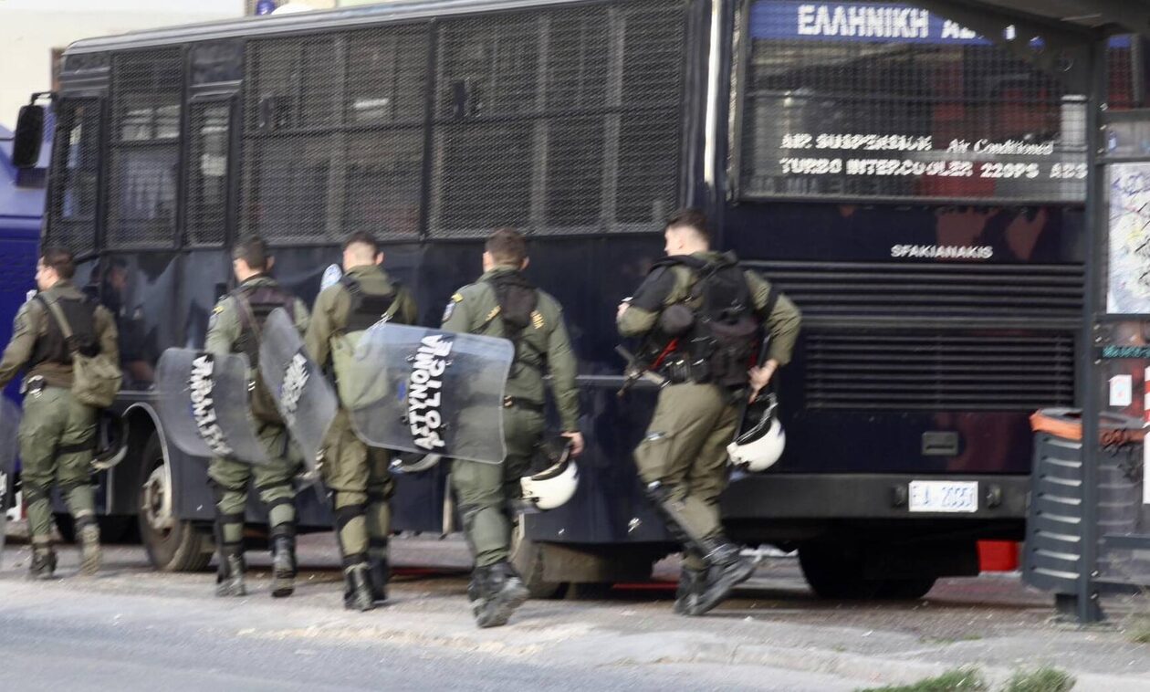 Νέο Ηράκλειο: Δρακόντεια μέτρα στο σημείο που δολοφονήθηκαν Καπελώνης και Φουντουλης