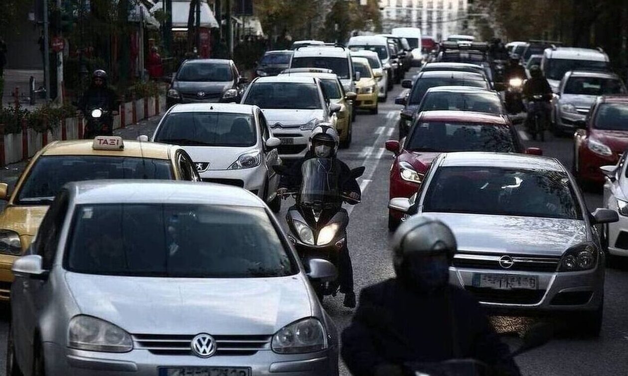 Τέλη κυκλοφορίας 2024: Πώς θα τα κατεβάσετε – Οι τρόποι πληρωμής