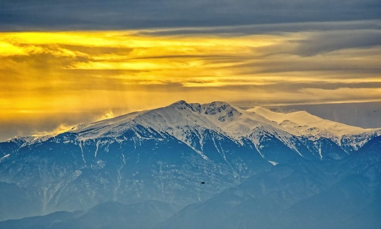 Το «έστρωσε» στον Όλυμπο – Πανέμορφο λευκό τοπίο (pic)