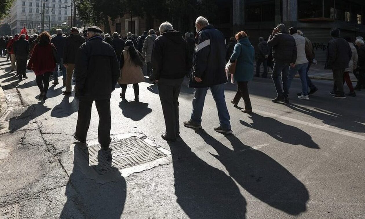 Συντάξεις Δεκεμβρίου: Πότε καταβάλλονται στους συνταξιούχους
