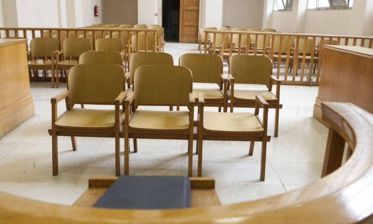 Θεσσαλονίκη: Σε πενθήμερη αποχή προχωρούν οι δικηγόροι της πόλης