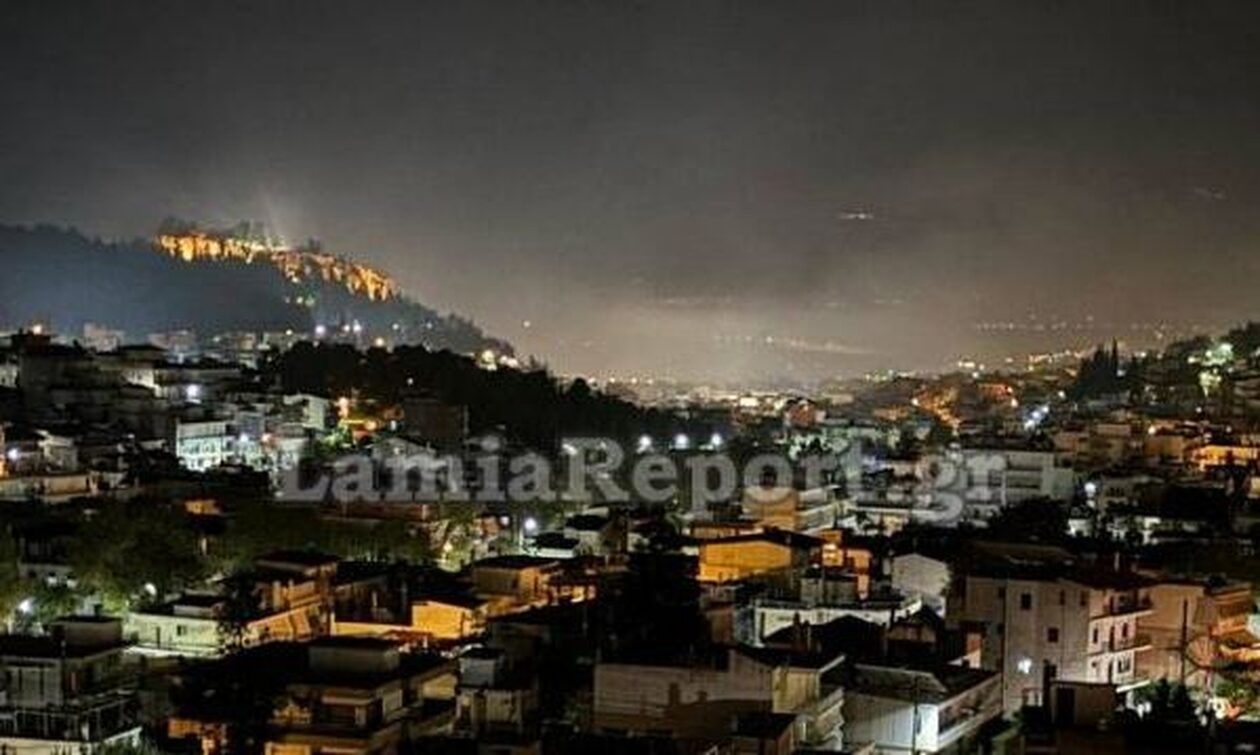 Γέμισε καπνούς η πόλη της Λαμίας – Τι συνέβη