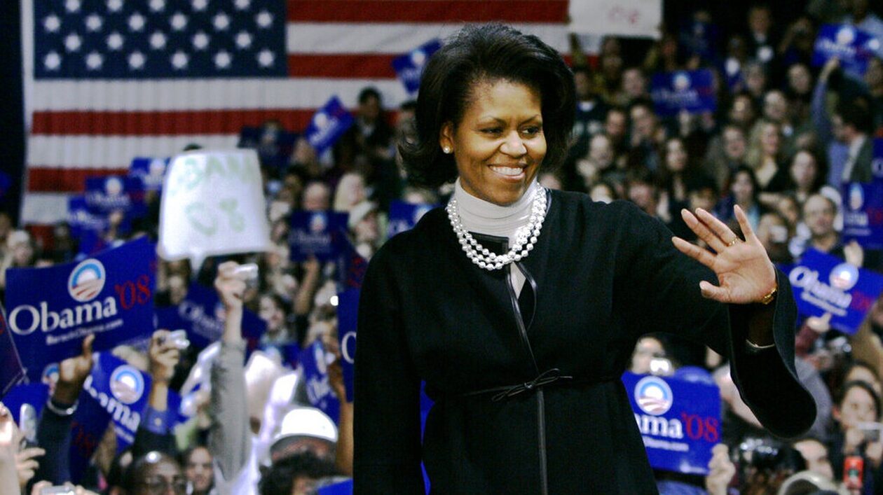 Δεν «τραβάει» ο Μπάιντεν πιστεύουν οι Δημοκρατικοί: Προετοιμάζουν τη Μισέλ Ομπάμα έναντι του Τραμπ;