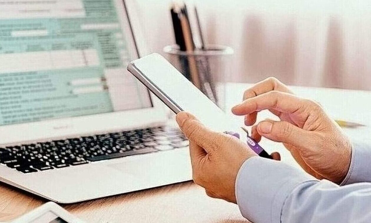 Οι 15 αλλαγές σε συντάξεις, επιδόματα και εισφορές